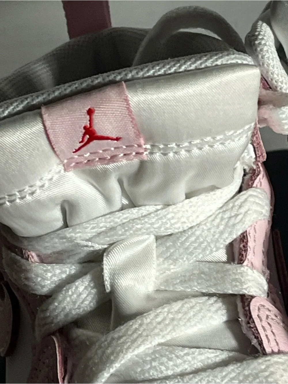 Air Jordan 1 Mid size 8 children